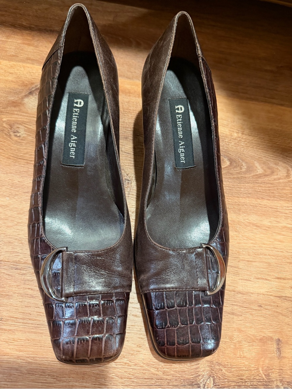 Etienne Aigner Dark Brown Croc-Embossed Leather Buckle Vintage Pumps